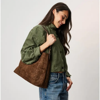 Neve Croco Tote - Chocolate